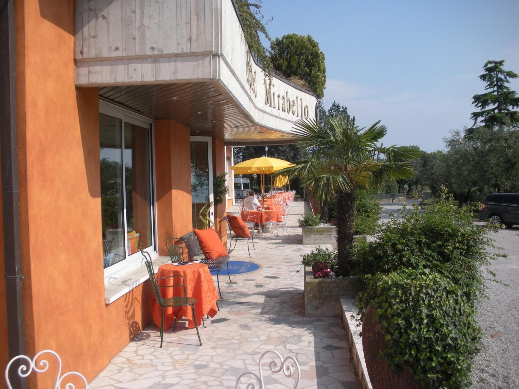 Hotel Mirabello Σιρμιόνε Εξωτερικό φωτογραφία