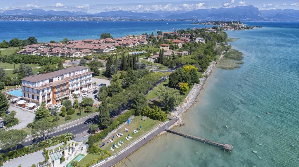 Hotel Mirabello Σιρμιόνε Εξωτερικό φωτογραφία